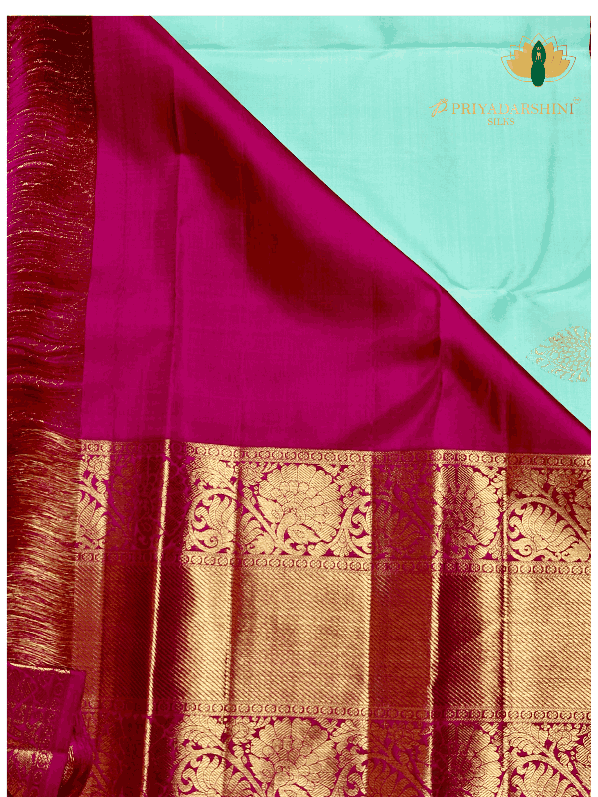 Traditional Kai korvai in Beautiful Ice Blue with Pink Combination