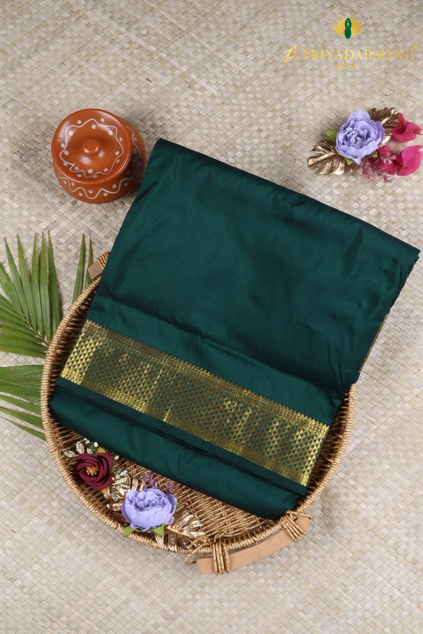 Vibrant Green Pure Kanchipuram Silk Saree with Gold Zari Half-Diamond Border | Priyadharshini Silks