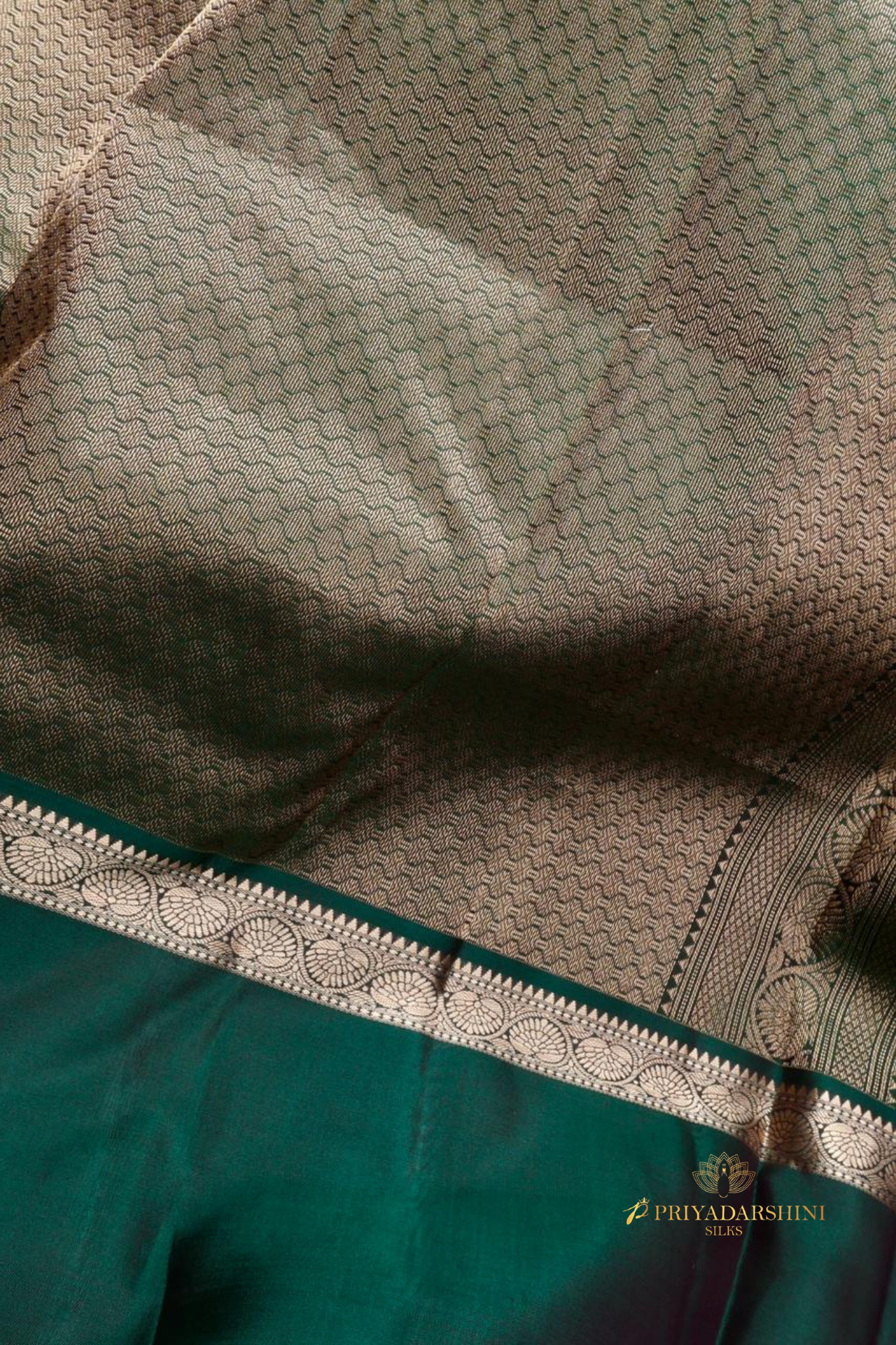 Onion Pink Checked Saree with Green Retapet Border | Priyadharshini Silks