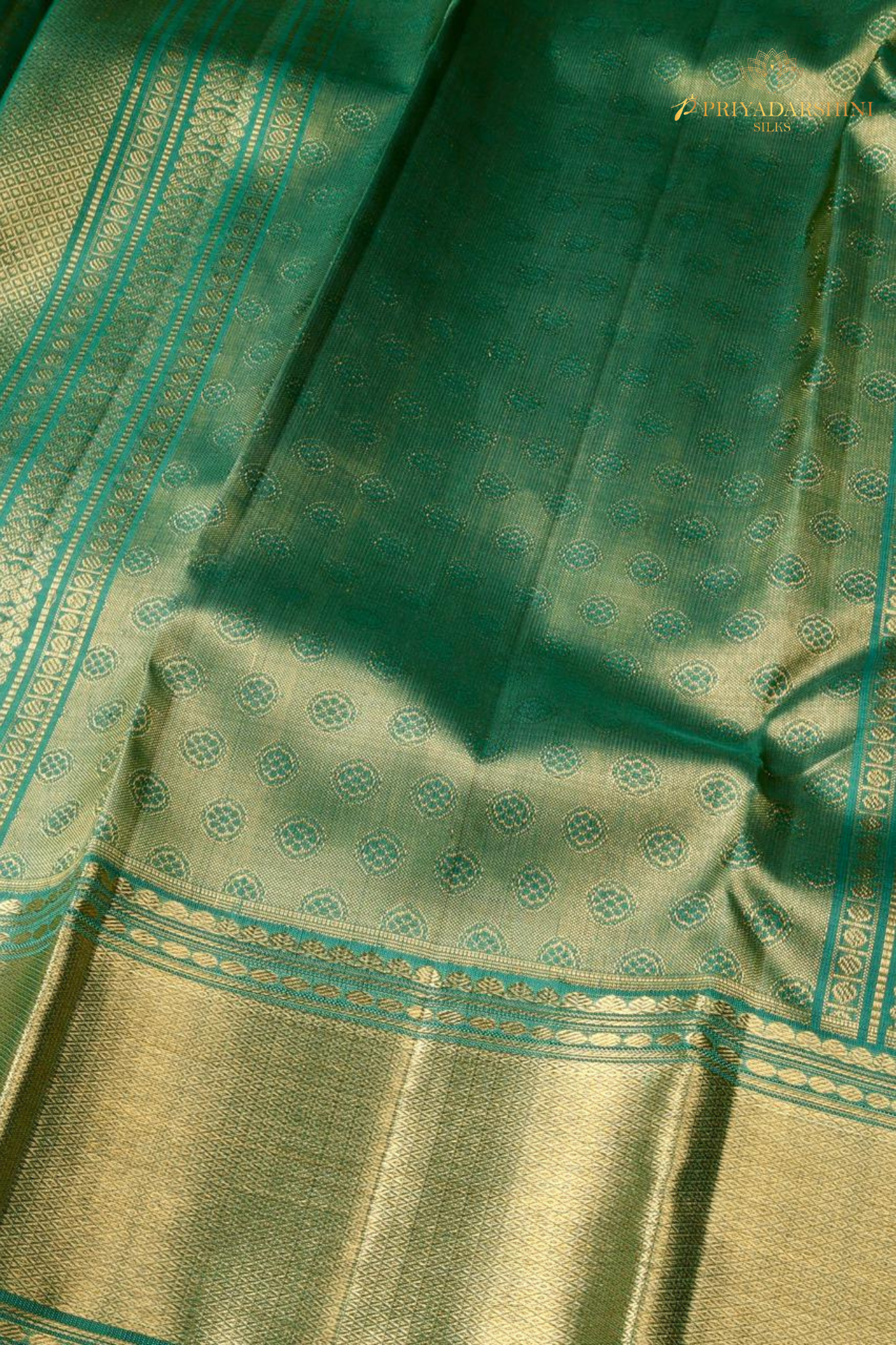 Sky Blue Silk Saree with Retapet Border & Green Pallu | Priyadharshini Silks