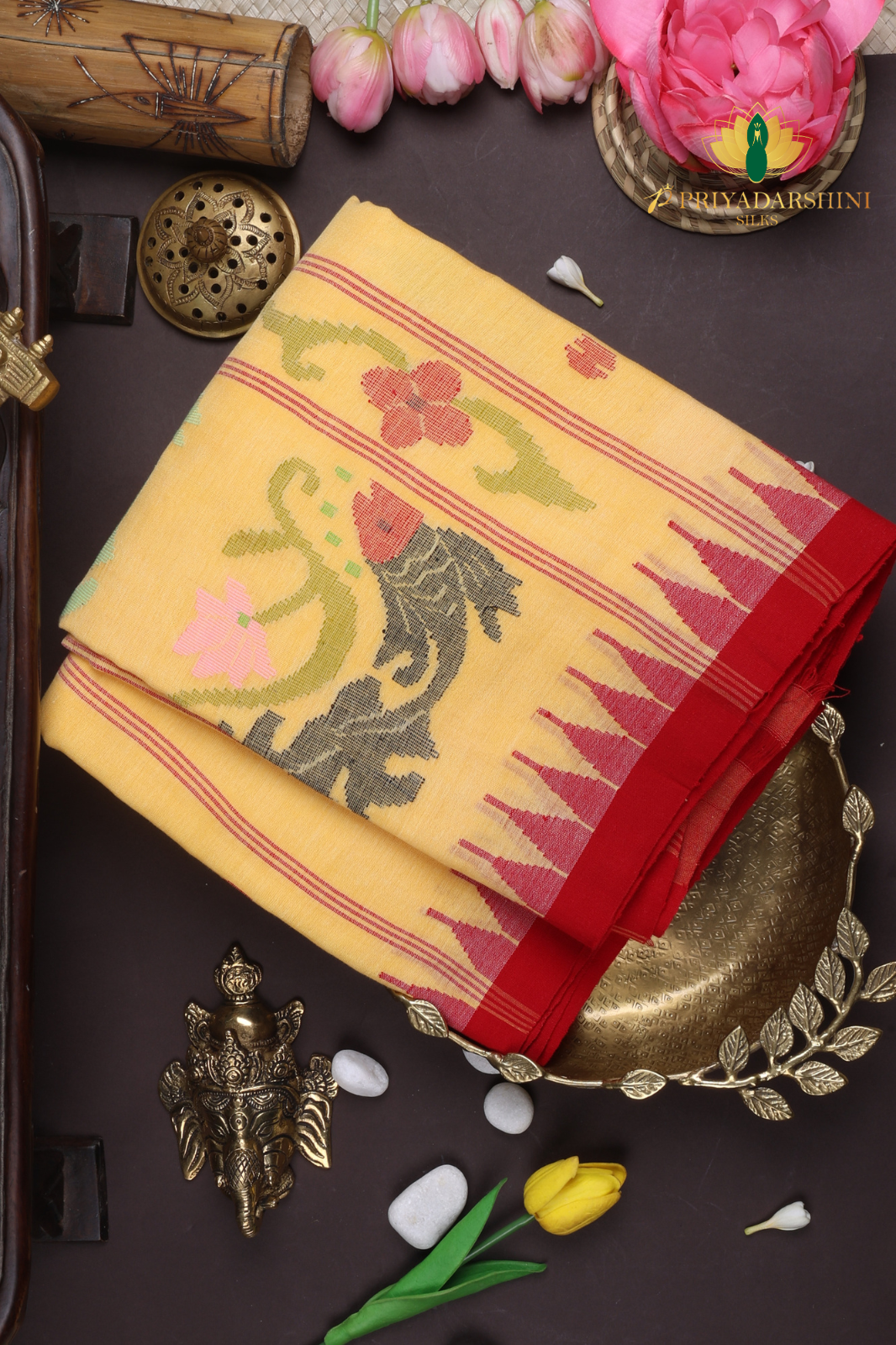 Pastel Yellow & Red Fish Motif Jamdhani Cotton Saree