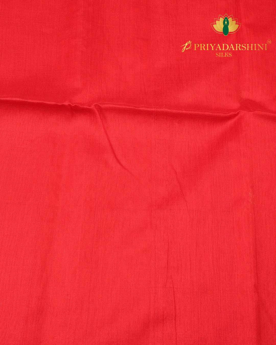 Chilli Red and Gold Star Motif - Maheshwari