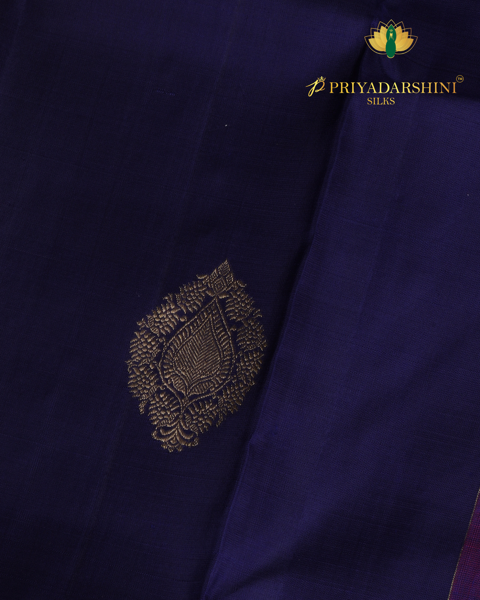 Deep Blue and Vibrant Magenta pink With Leaf Motif - Kanjivaram Silk
