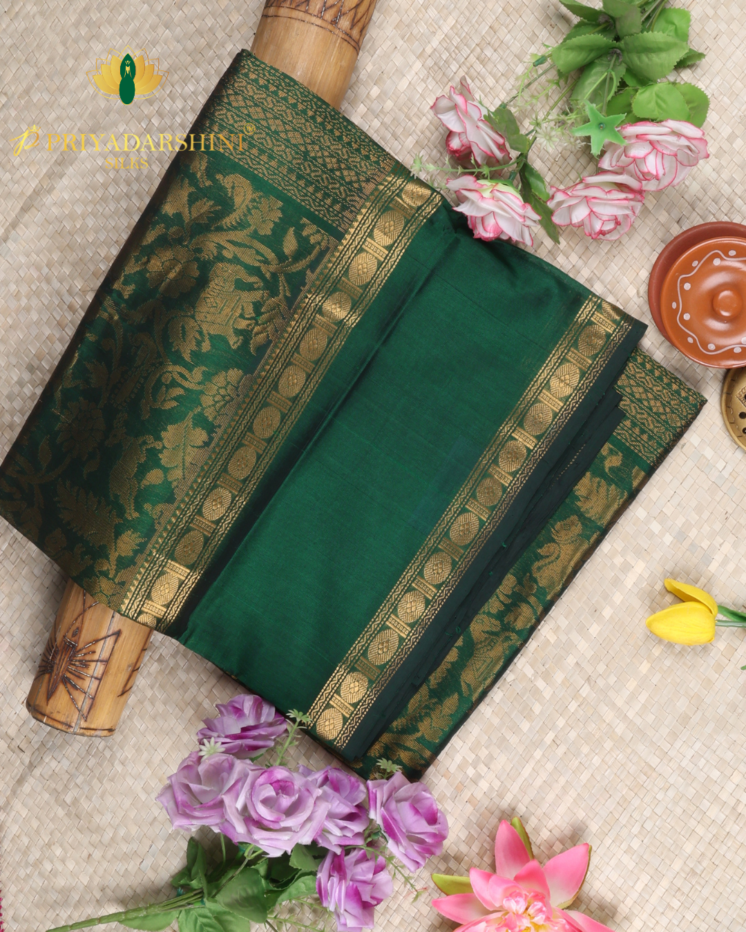 Emerald Green and Antique Gold Floral Vine Pattern - Silk Cotton