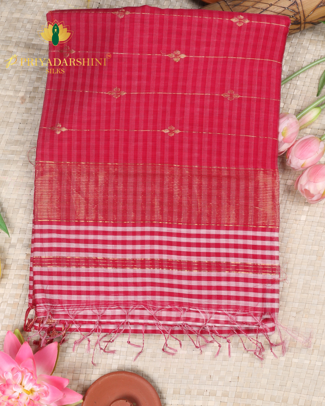 Vibrant Pink Leaf Motif - Maheshwari